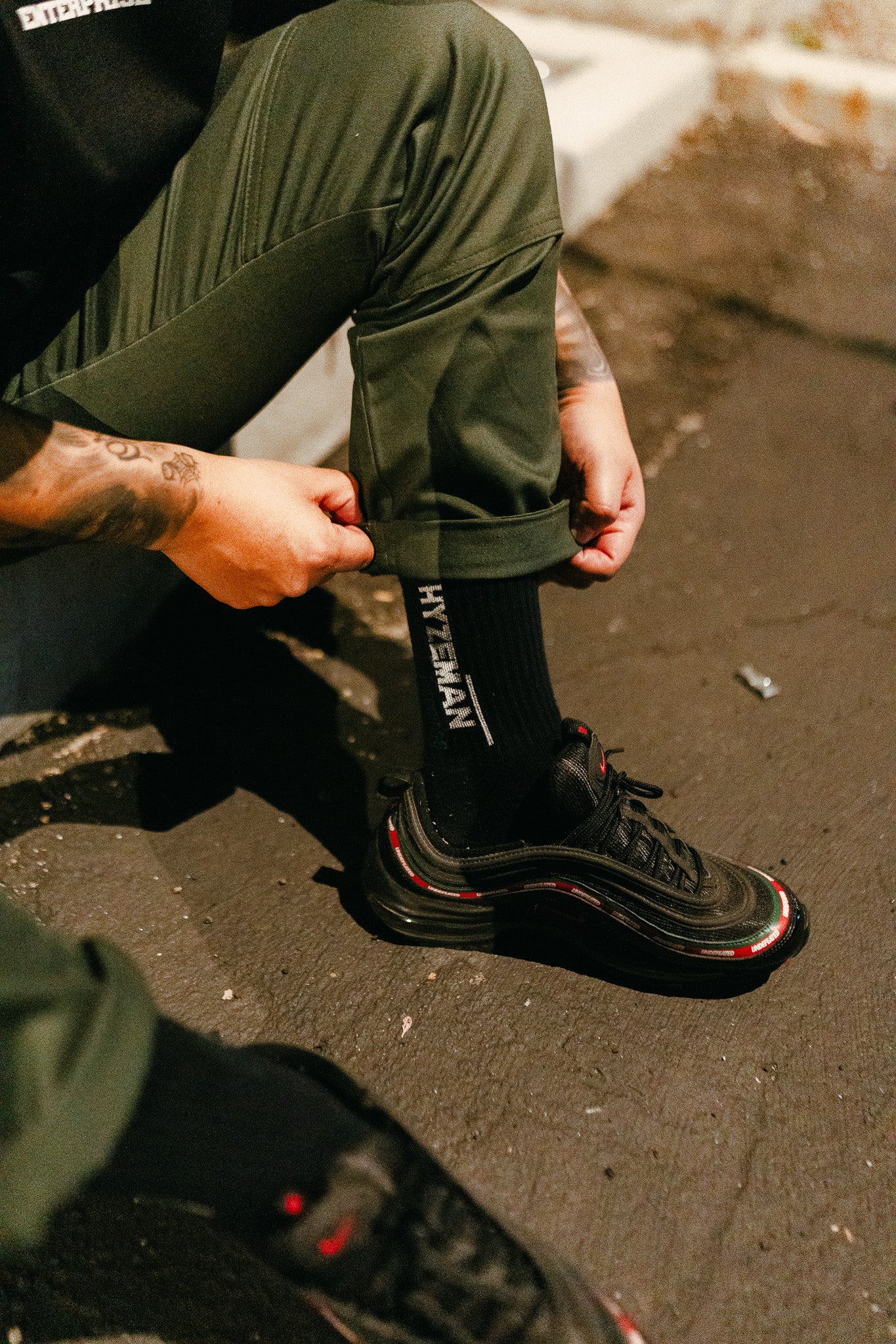 Hyzeman Enterprsie Crew Socks