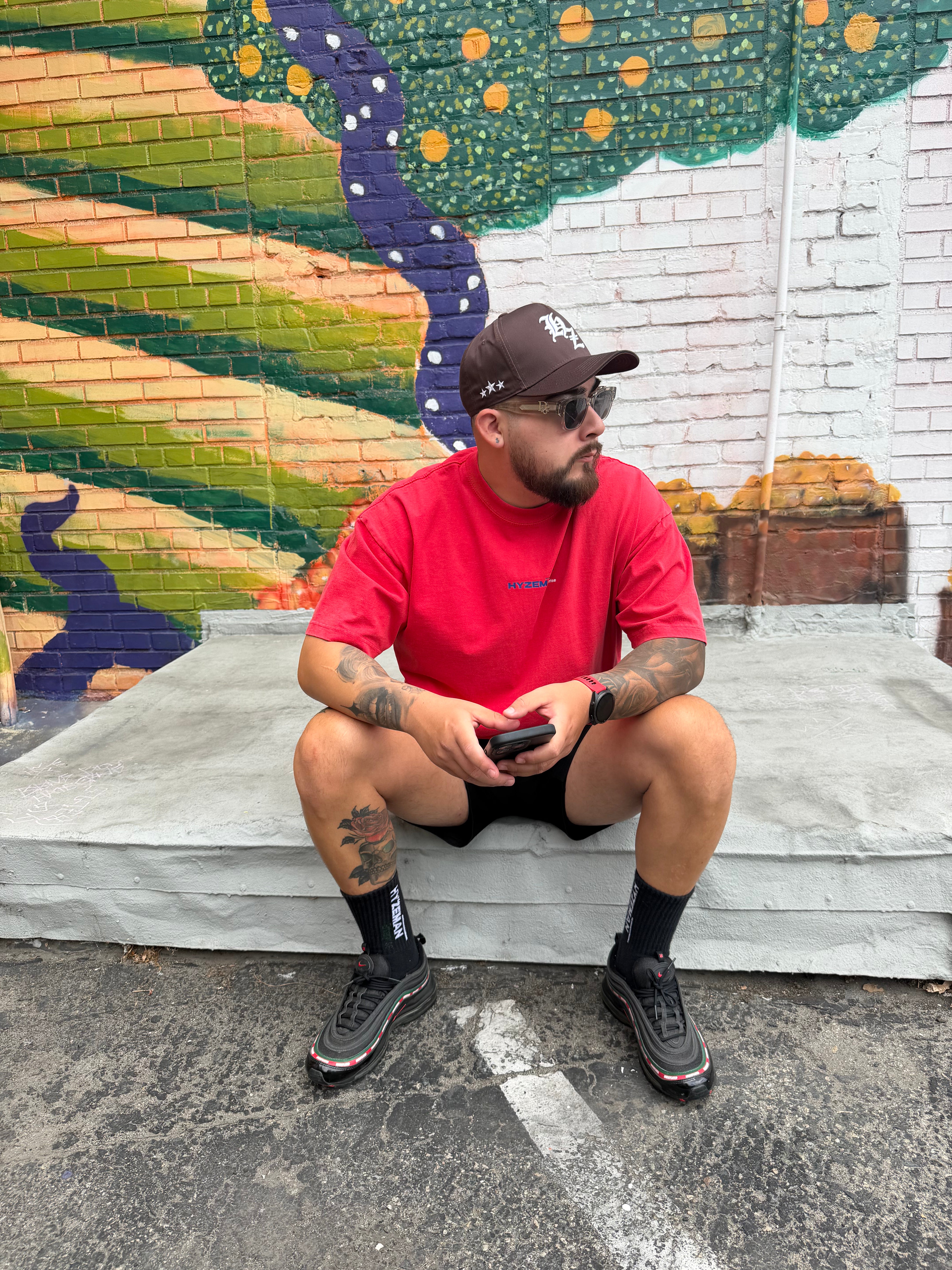 HYZEMAN TEXT LOGO TEE - RED